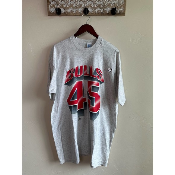 90s Chicago Bulls #45 Michael Jordan Jersey NBA t-shirt Large